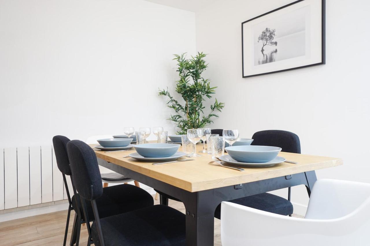 Spacious Apartment Near The Champs De Mars ปารีส ภายนอก รูปภาพ