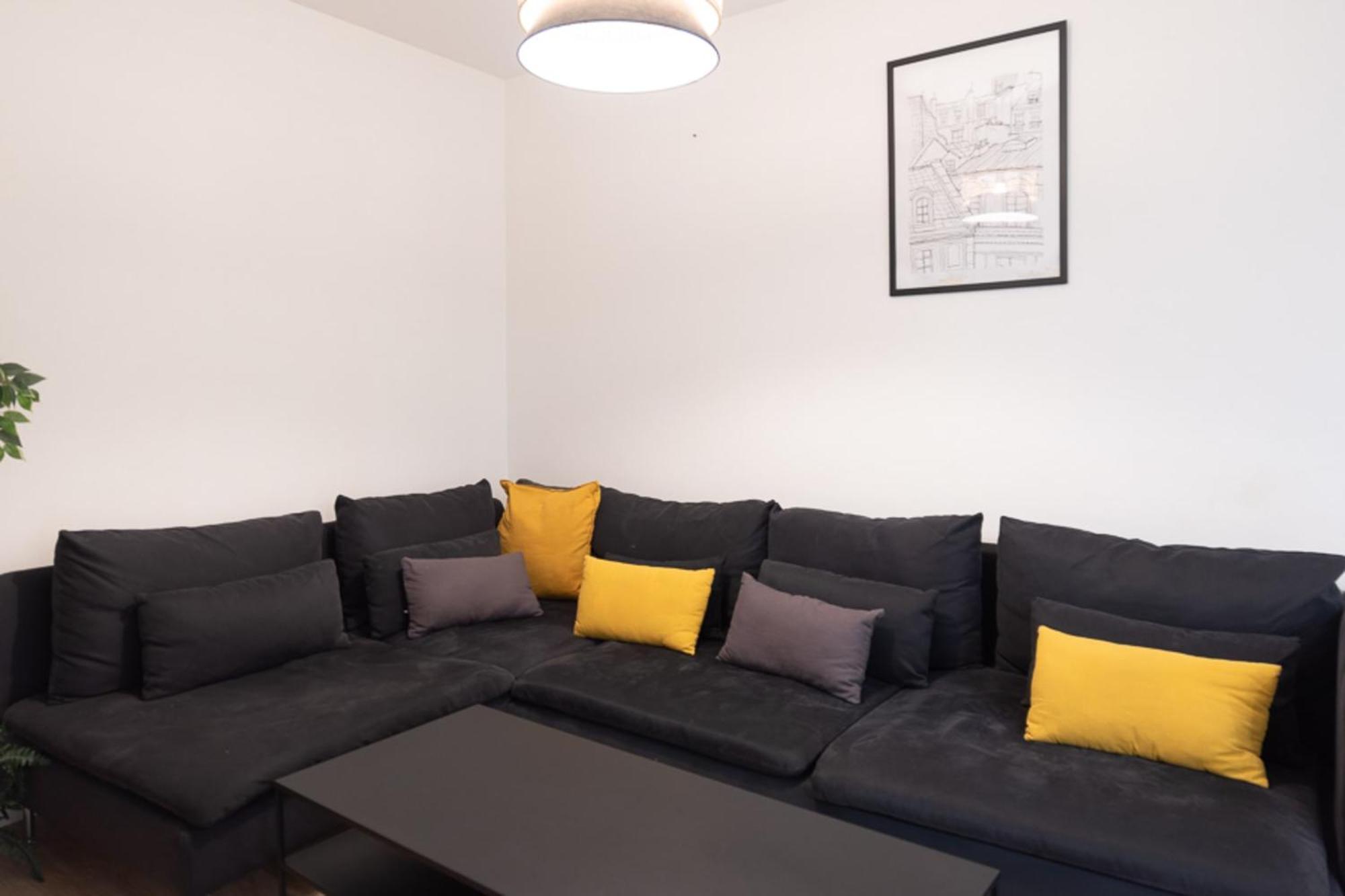 Spacious Apartment Near The Champs De Mars ปารีส ภายนอก รูปภาพ